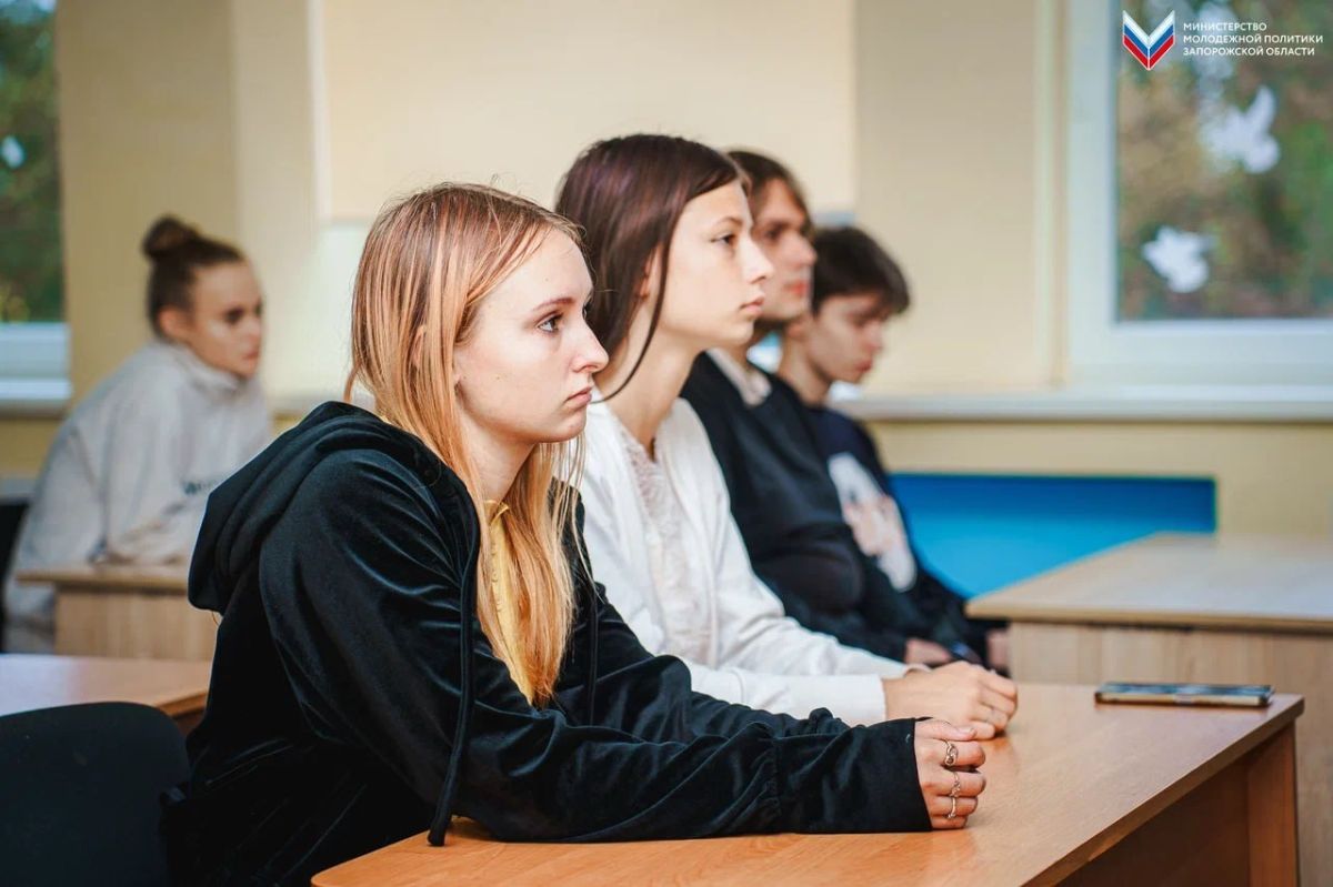 Учимся справляться с различными ситуациями Учимся справляться с различными ситуациями