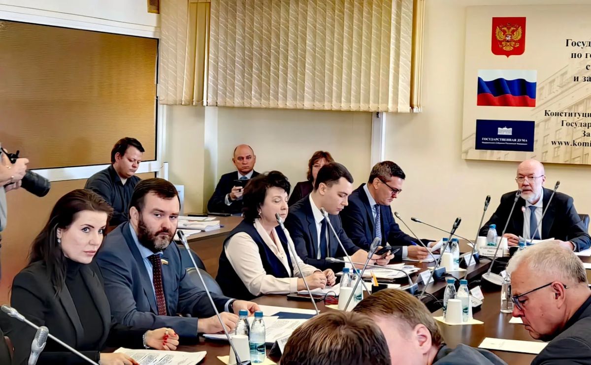 Дмитрий Ворона: На прошлой неделе на пленарном заседании Государственной Думы был официально подтвержден мой переход в состав Комитета ГД по государственному строительству и законодательству