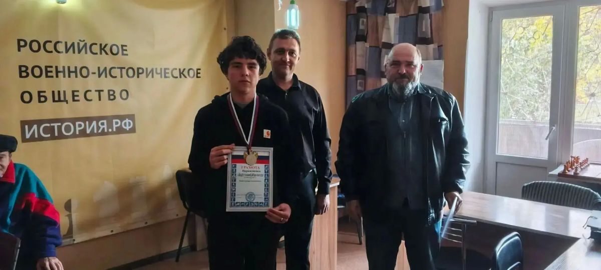 В Бердянске прошёл городской блиц-турнир по шахматам В Бердянске прошёл городской блиц-турнир по шахматам