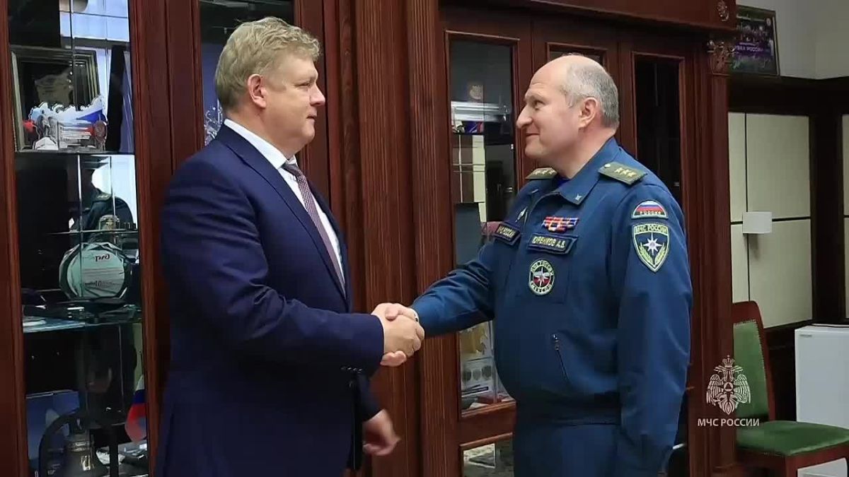 Глава МЧС России и полномочный представитель Президента России в Сибирском федеральном округе обсудили вопросы безопасности