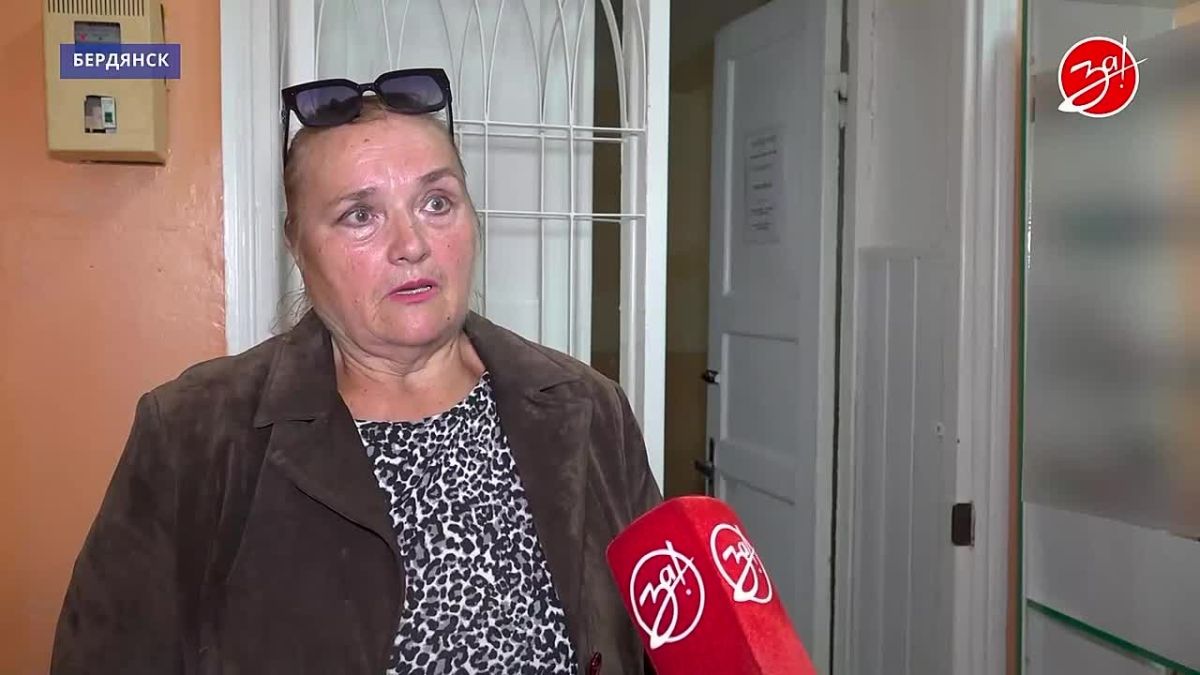В Бердянской межрайонной поликлинике открылся пункт выдачи льготных лекарств