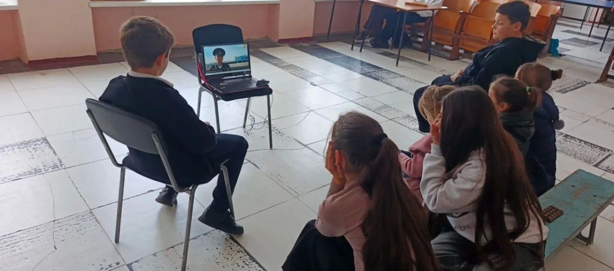 «Управление транспортом несовершеннолетними: ответственность и безопасность»: в Доме культуры села Андровка прошло профилактическое мероприятие «Управление транспортом несовершеннолетними: ответственность и безопасность»: в Доме культуры села Андровка прошло профилактическое мероприятие