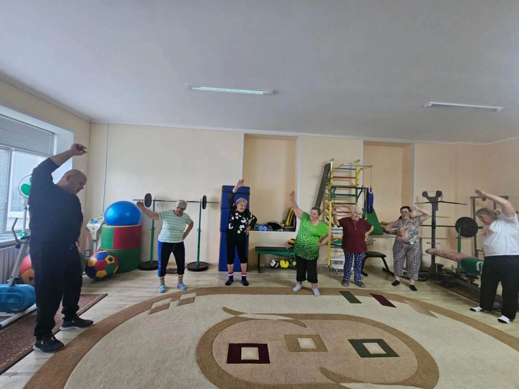 «Активное долголетие» в СШ «Колос»: движение — залог здоровья и бодрости