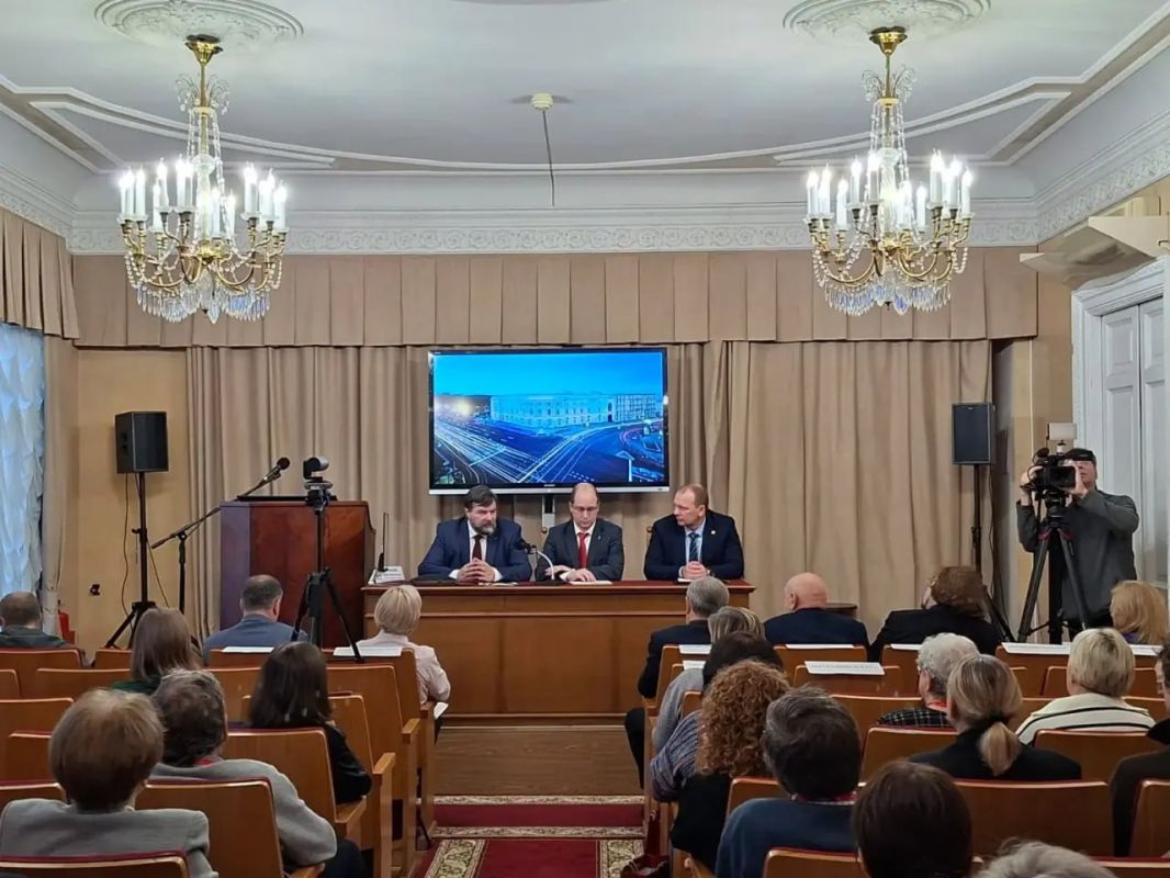 Карты как память Земли: МИИГАиК на конференции в штаб-квартире РГО в Петербурге! Карты как память Земли: МИИГАиК на конференции в штаб-квартире РГО в Петербурге!