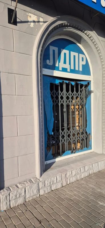 Массированная атака беспилотников на Мелитополь Массированная атака беспилотников на Мелитополь