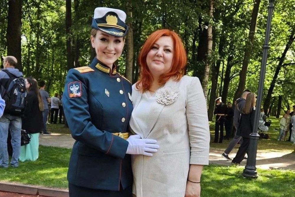 Боль, слезы и чудо. Женщины в госпиталях вытаскивают бойцов из лап смерти Боль, слезы и чудо. Женщины в госпиталях вытаскивают бойцов из лап смерти
