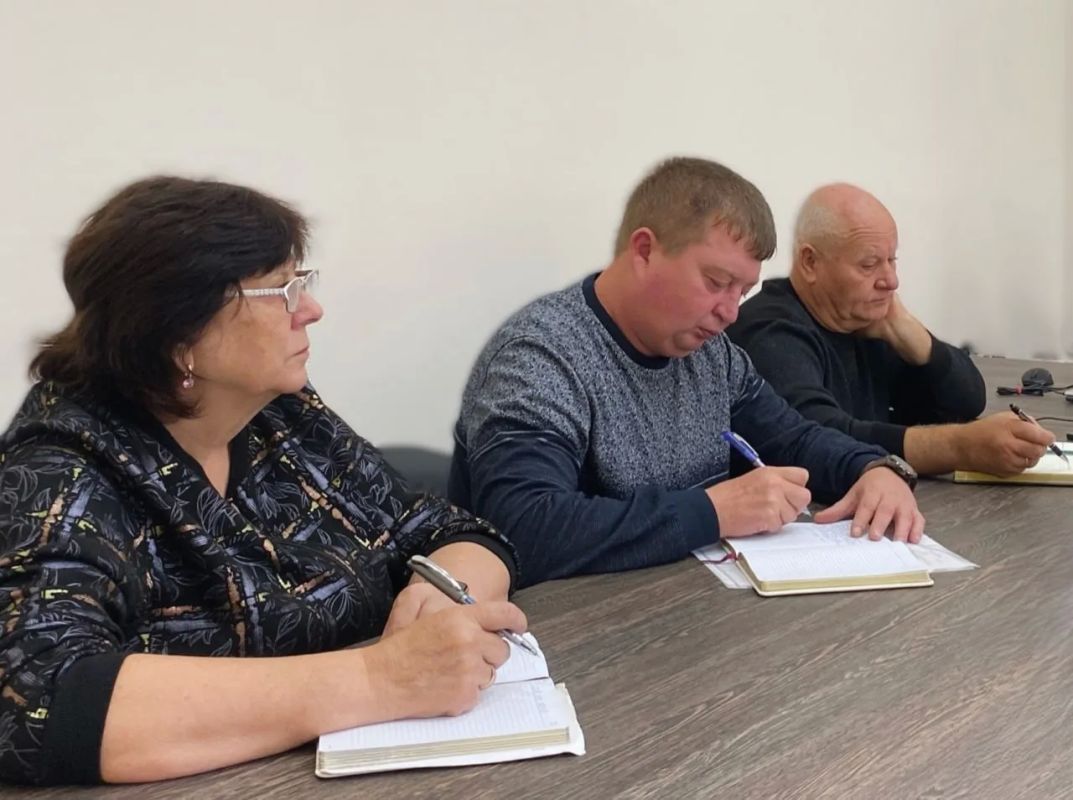 В администрации Мелитопольского муниципального округа состоялось совещание с начальниками территориальных отделов В администрации Мелитопольского муниципального округа состоялось совещание с начальниками территориальных отделов
