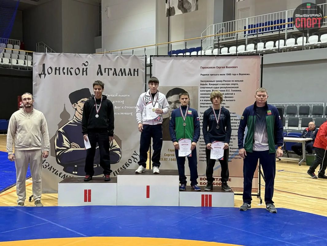 Сборная Запорожской области по спортивной борьбе успешно выступила на «Кубке казачьего атамана Ермака» Сборная Запорожской области по спортивной борьбе успешно выступила на «Кубке казачьего атамана Ермака»