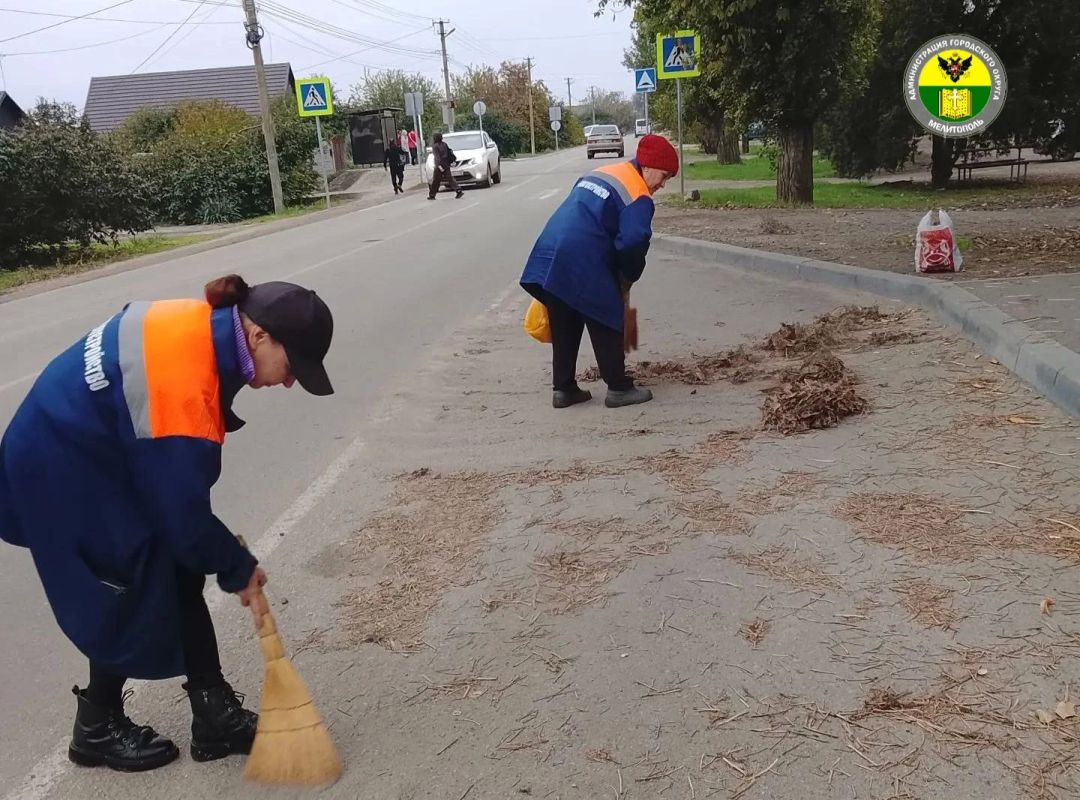 Работы по наведению порядка продолжаются Работы по наведению порядка продолжаются