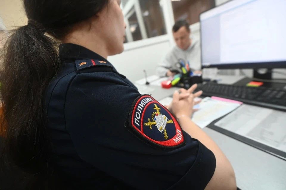 В Бердянске банда ограбила двух подруг, одну остригли и облили зелёнкой
