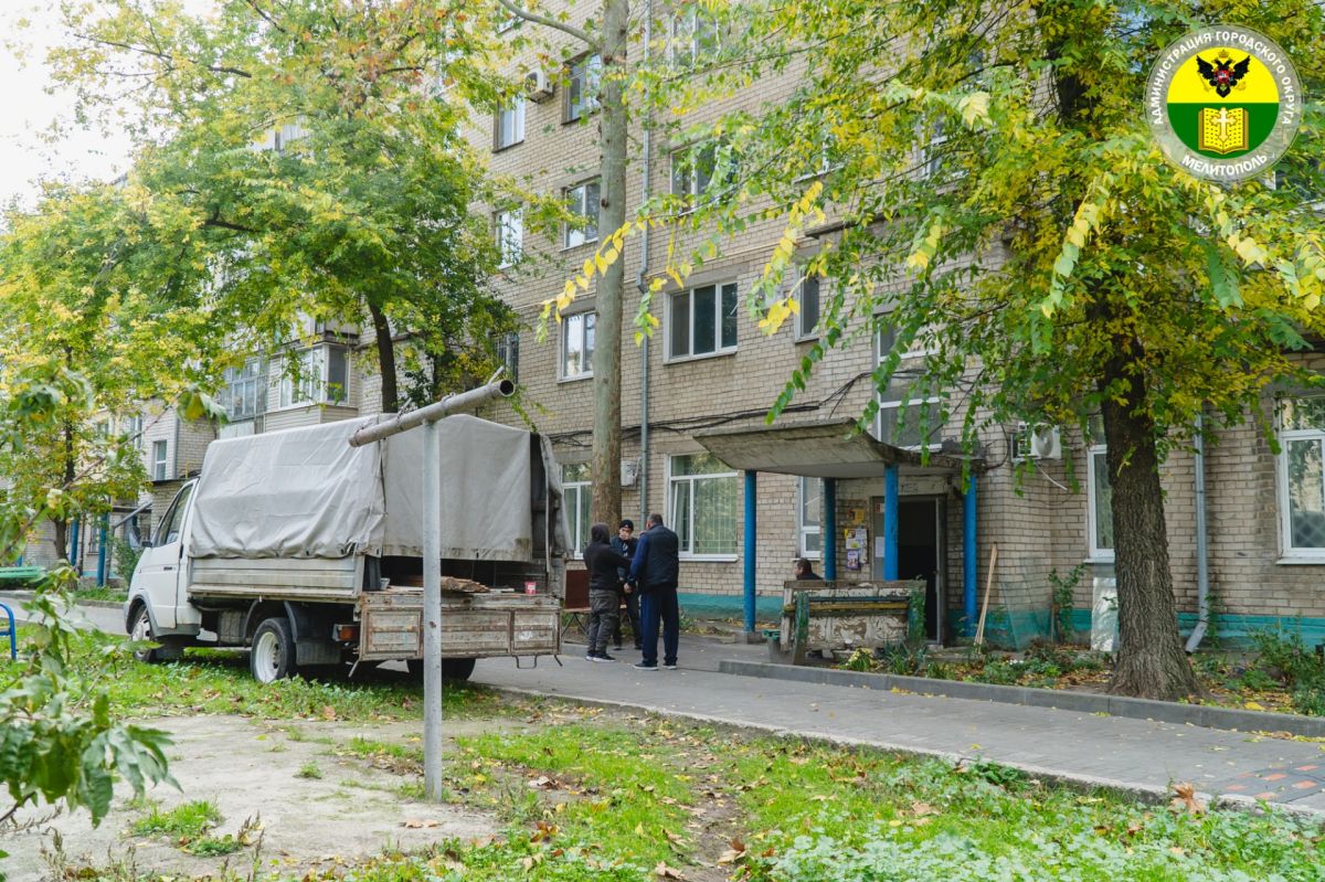 Сергей Золотарёв: Продолжается ликвидация последствий ночных ударов противника Сергей Золотарёв: Продолжается ликвидация последствий ночных ударов противника