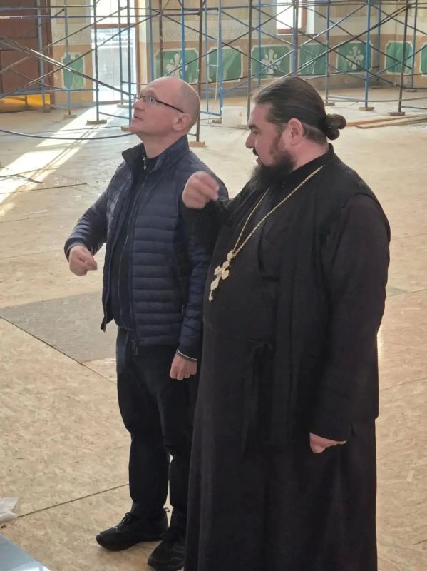 ЗАЭС: Сергей Кириенко посетил Энергодар с рабочим визитом ЗАЭС: Сергей Кириенко посетил Энергодар с рабочим визитом