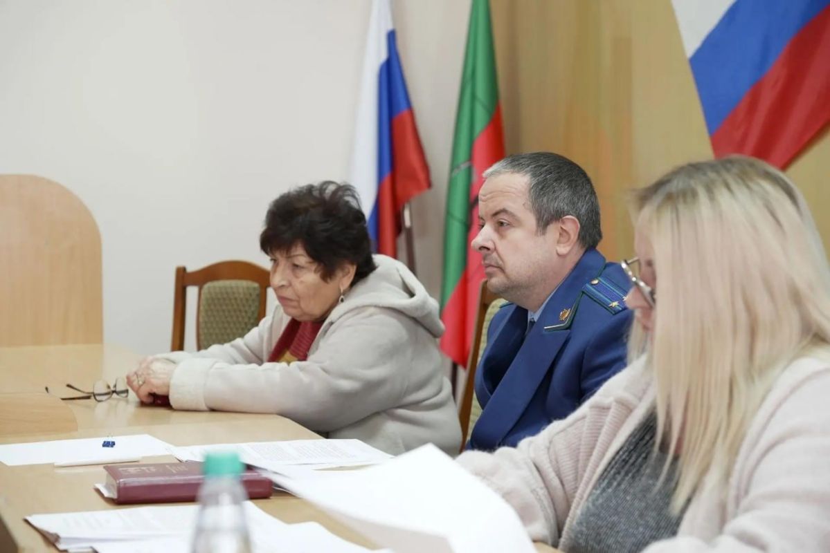 Работа депутатского корпуса: состоялось 38-е заседание Совета депутатов Бердянского муниципального округа Работа депутатского корпуса: состоялось 38-е заседание Совета депутатов Бердянского муниципального округа