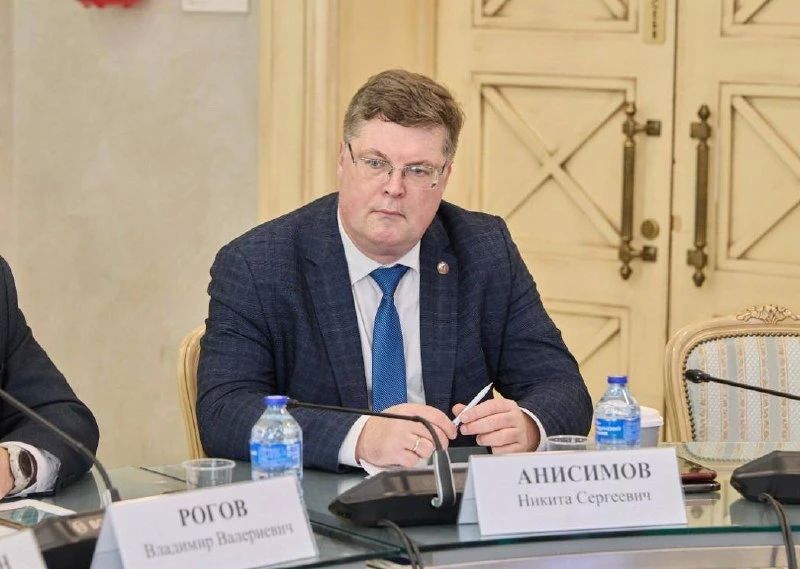 Владимир Рогов: Международные гуманитарные проекты представили в ОП РФ Владимир Рогов: Международные гуманитарные проекты представили в ОП РФ