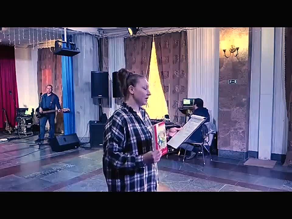 Михайловская библиотека представила обзор литературы о бабушках и дедушках