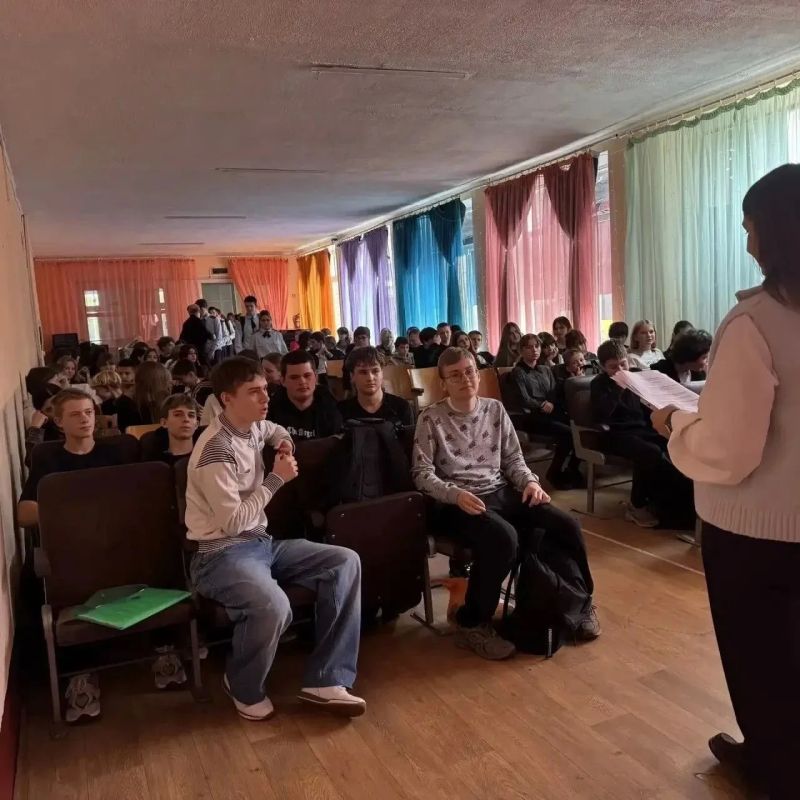 В рамках реализации плана профилактической работы по предупреждению правонарушений и обеспечению информационной безопасности несовершеннолетних специалистом по социальной работе Мовчан А. Ю. отделения социальной помощи... В рамках реализации плана профилактической работы по предупреждению правонарушений и обеспечению информационной безопасности несовершеннолетних специалистом по социальной работе Мовчан А. Ю. отделения социальной помощи...