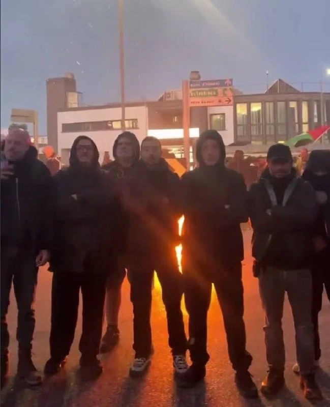 Итальянские профсоюзы в рамках забастовки заблокировали работу портов Каррара и Ливорно в центре страны