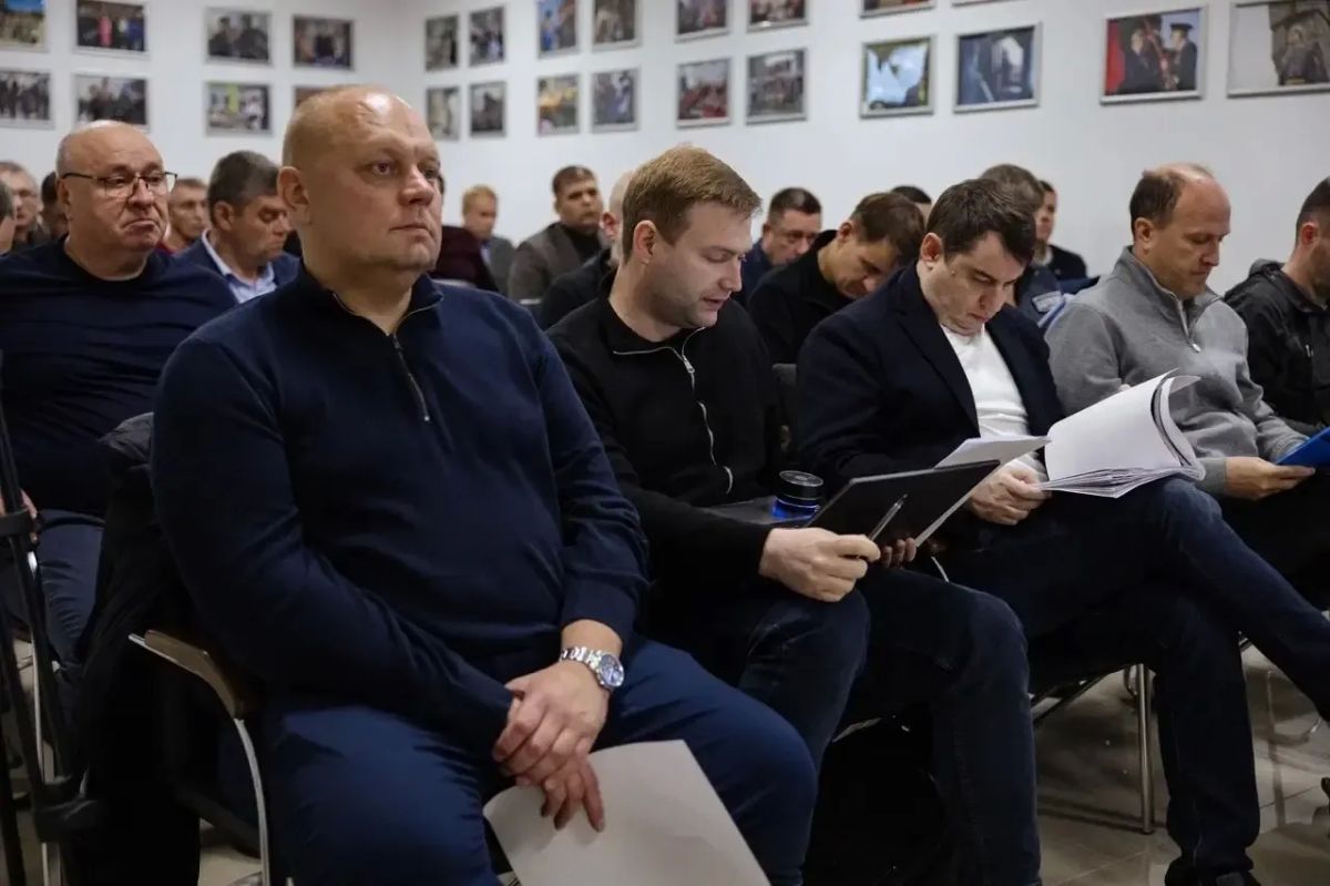 Евгений Балицкий: Запорожскую область с рабочим визитом посетили замминистра строительства и жилищно-коммунального хозяйства Российской Федерации Алмаз Шаукатович Хусаинов и замминистра энергетики Российской Федерации... Евгений Балицкий: Запорожскую область с рабочим визитом посетили замминистра строительства и жилищно-коммунального хозяйства Российской Федерации Алмаз Шаукатович Хусаинов и замминистра энергетики Российской Федерации...