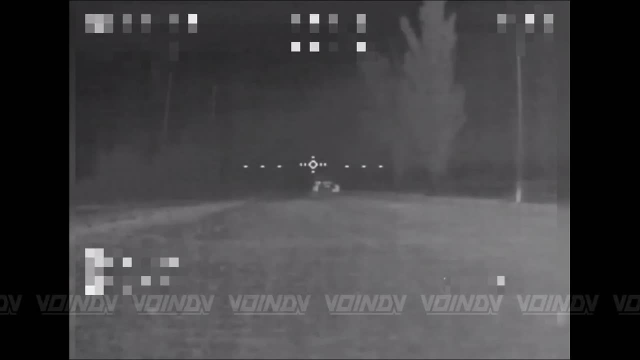 Операторы БпЛА 36 гвардейской общевойсковой армии группировки войск "Восток" ликвидировали живую силу и технику ВСУ на Запорожском направлении