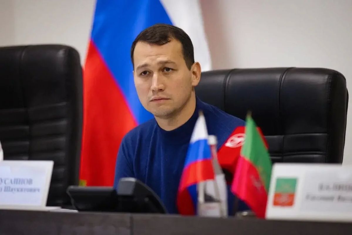 Евгений Балицкий: Запорожскую область с рабочим визитом посетили замминистра строительства и жилищно-коммунального хозяйства Российской Федерации Алмаз Шаукатович Хусаинов и замминистра энергетики Российской Федерации... Евгений Балицкий: Запорожскую область с рабочим визитом посетили замминистра строительства и жилищно-коммунального хозяйства Российской Федерации Алмаз Шаукатович Хусаинов и замминистра энергетики Российской Федерации...